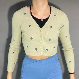 Wild Fable Green Mushroom Pattern Crop Long Sleeve Size M